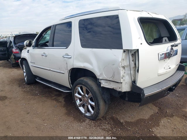 2007 CADILLAC ESCALADE 1GYEC63887R399192 Photo 2