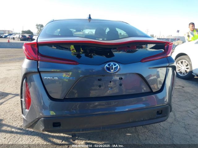 JTDKAMFP2N3223910 Toyota Prius Prime Le