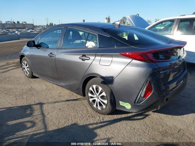 JTDKAMFP2N3223910 Toyota Prius Prime Le