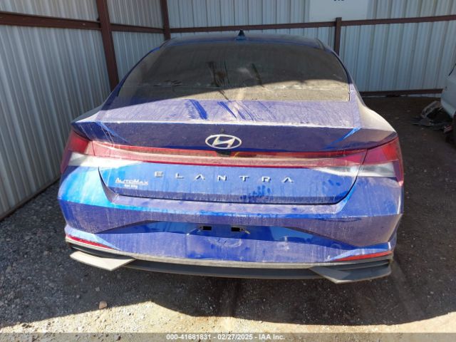 5NPLS4AG6PH114219 Hyundai ELANTRA SEL