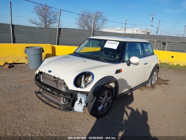 2012 MINI COOPER WMWSU3C52CT369030 Photo 1