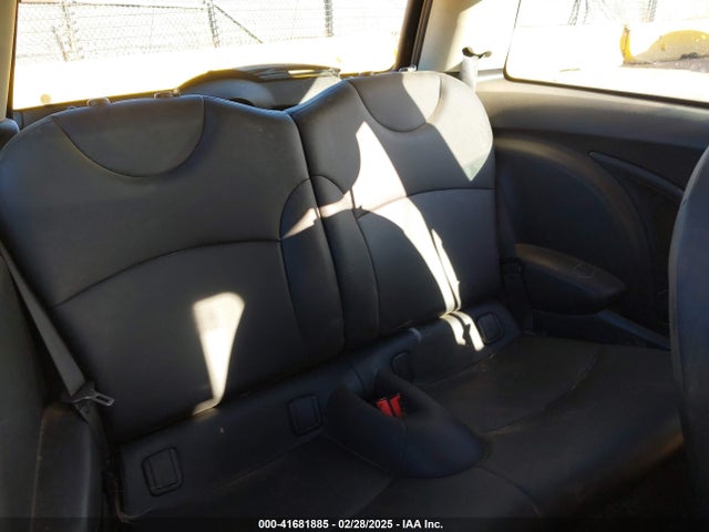 2012 MINI COOPER WMWSU3C52CT369030 Photo 7