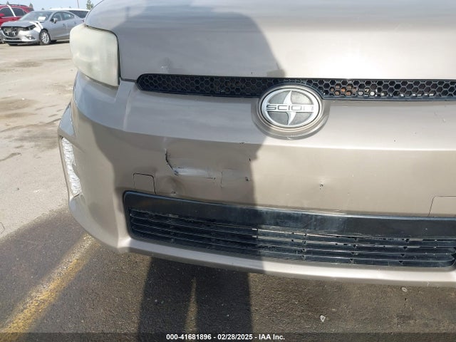 Scion Xb Release Series 2014 JTLZE4FE7EJ065646 Image 18