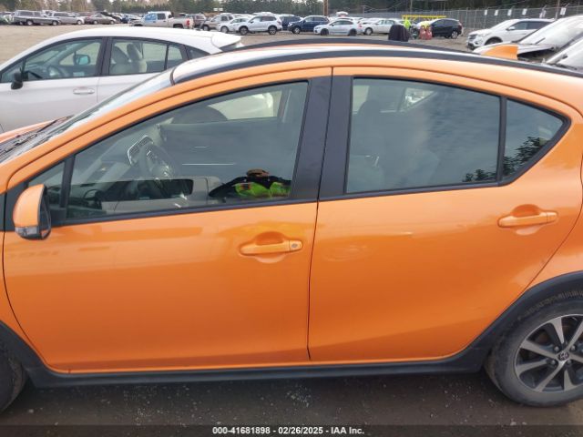 JTDKDTB38J1618412 Toyota Prius C Two