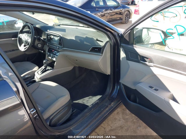 5NPD74LF9LH594275 Hyundai ELANTRA SE