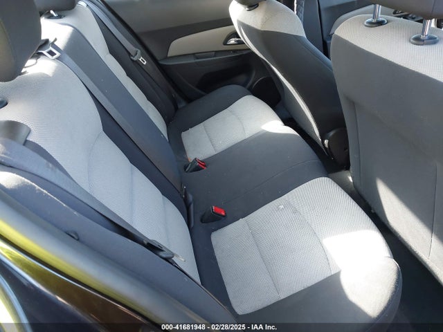 1G1PC5SH2G7112640 Chevrolet Cruze Limited Ls Auto