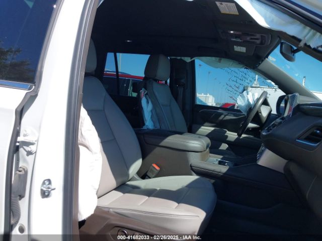 1GKS1BKD5NR331441 GMC Yukon 2wd Slt