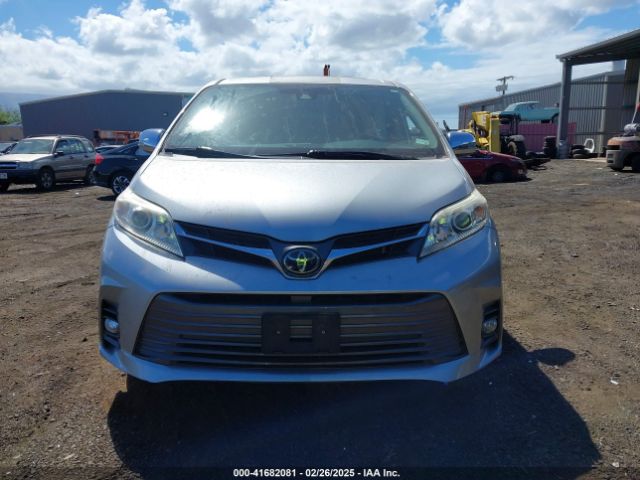 5TDYZ3DCXKS977693 Toyota Sienna Xle Premium 8 Passenger