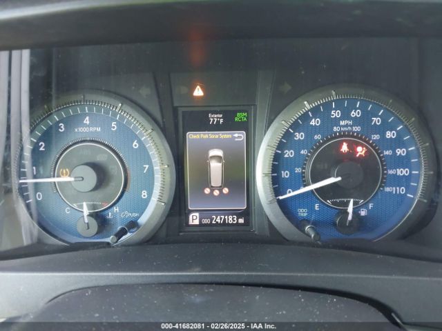 5TDYZ3DCXKS977693 Toyota Sienna Xle Premium 8 Passenger