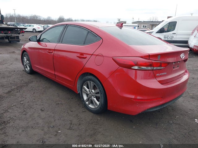 KMHD84LF8HU137060 Hyundai ELANTRA SE