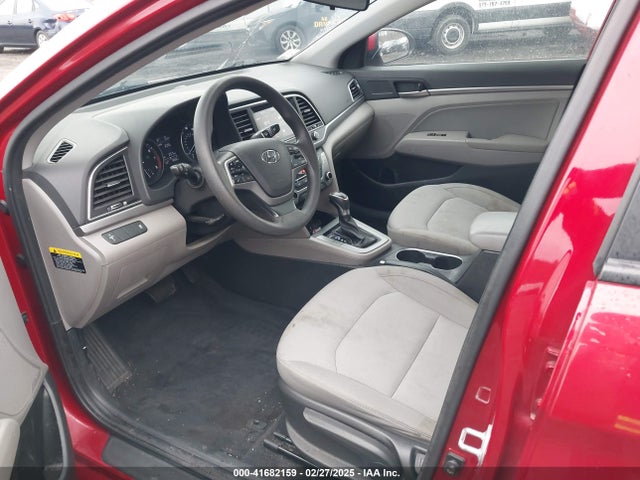 KMHD84LF8HU137060 Hyundai ELANTRA SE