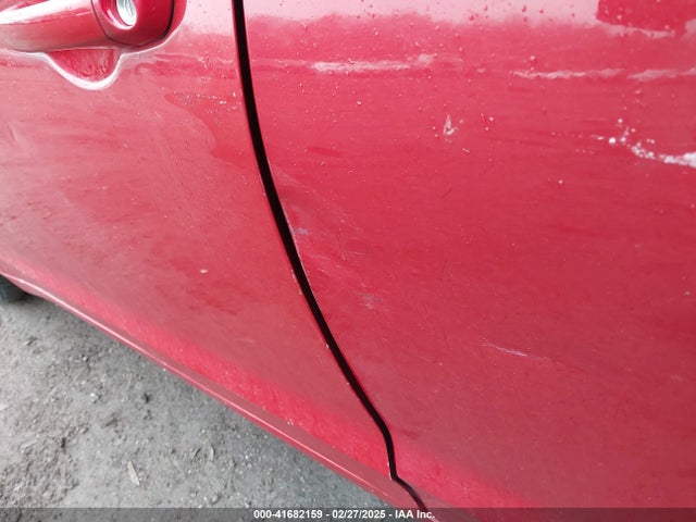 KMHD84LF8HU137060 Hyundai ELANTRA SE
