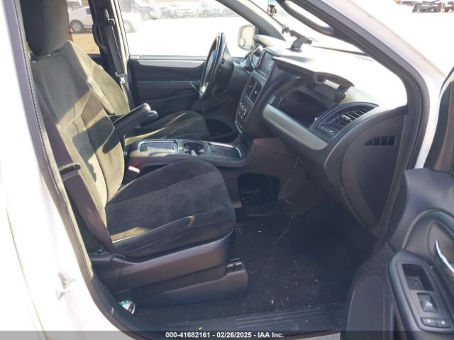 2C4RDGCG2GR210824 Dodge Grand Caravan Sxt
