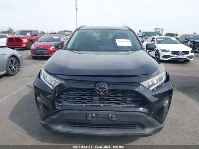 JTMW1RFV7KJ011556 Toyota Rav4 Xle