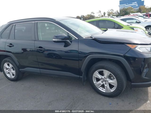 JTMW1RFV7KJ011556 Toyota Rav4 Xle