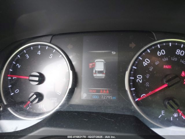 JTMW1RFV7KJ011556 Toyota Rav4 Xle