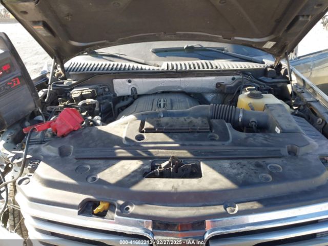 5LMJJ3JT3FEJ09214 Lincoln NAVIGATOR L