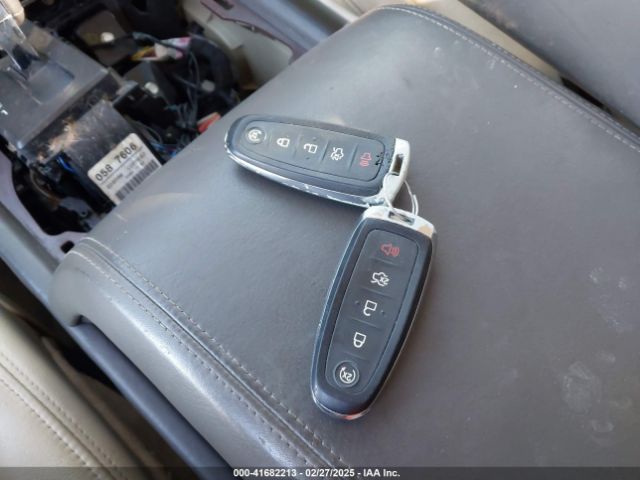 5LMJJ3JT3FEJ09214 Lincoln NAVIGATOR L