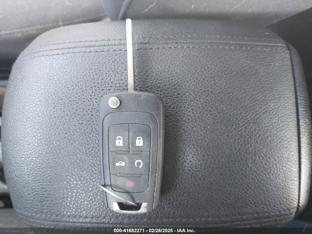1G1PA5SHXF7150184 Chevrolet Cruze Ls Auto