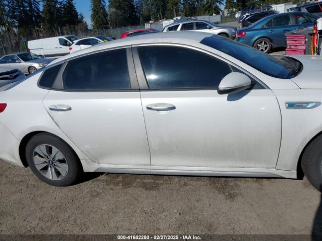 KNAGT4LE9H5012924 KIA 2017