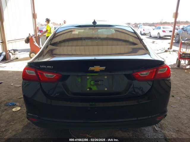 1G1ZB5ST3LF096173 Chevrolet Malibu Fwd Ls