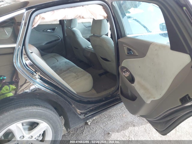 1G1ZB5ST3LF096173 Chevrolet Malibu Fwd Ls