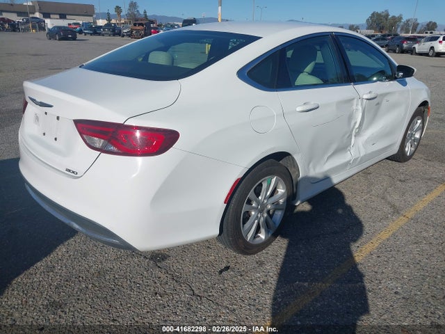 Chrysler 200 Limited 2015 1C3CCCAB6FN503098 Image 4