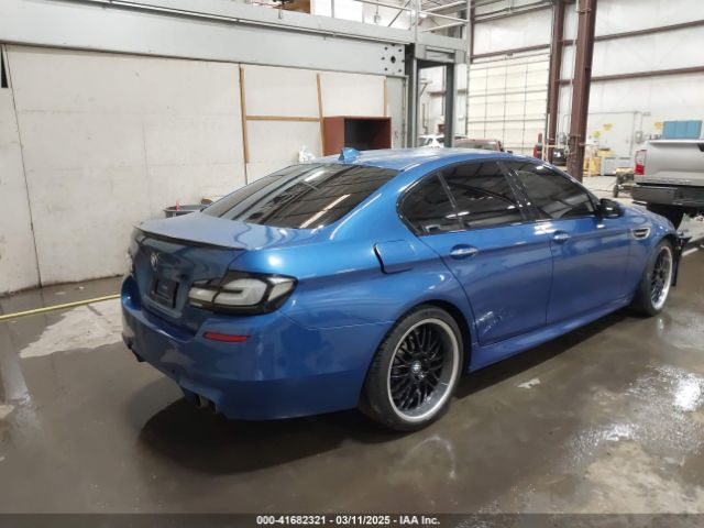 2013 BMW M5 WBSFV9C58DC772251 Photo 3
