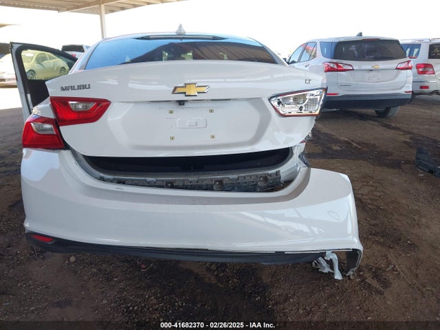 1G1ZE5STXGF288722 Chevrolet MALIBU 1LT