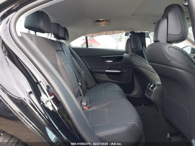 W1KAF4GBXSR238038 Mercedes-Benz C 300