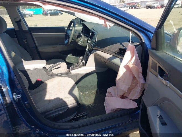 5NPD84LFXLH579068 Hyundai ELANTRA SEL