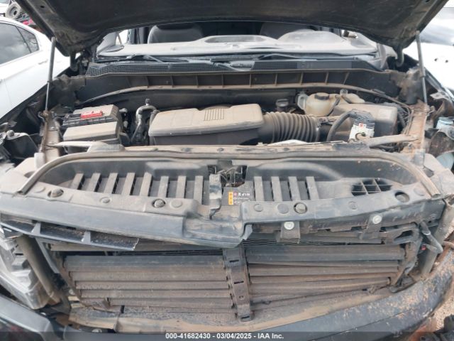 3GCUYEED9KG101409 Chevrolet Silverado 1500 Rst