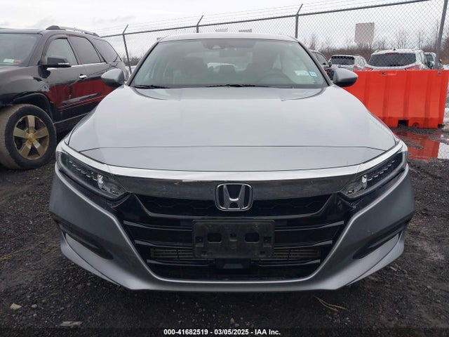 1HGCV1F18JA228667 Honda ACCORD LX