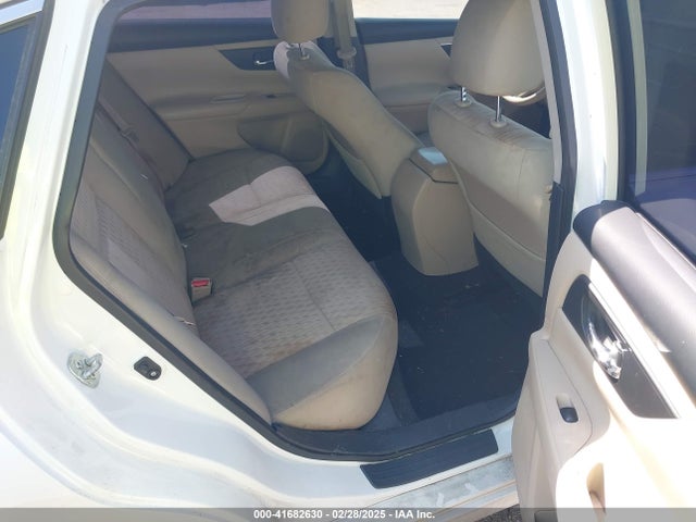 Nissan Altima 2.5 S 2016 1N4AL3AP8GN309081 Image 8