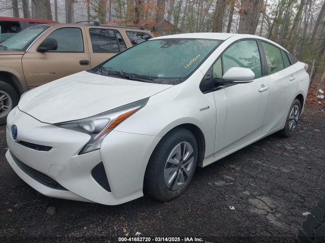 JTDKBRFU0J3061866 Toyota Prius Two