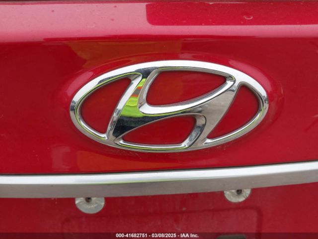 5NMS23AD3LH242758 Hyundai Santa Fe Se