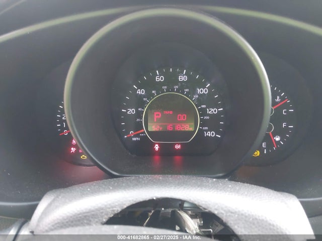 KIA Soul 2016 KNDJN2A28G7288515 Image 7
