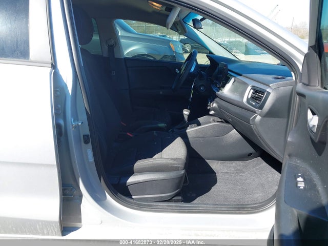 3KPA24AD2NE447421 KIA RIO LX