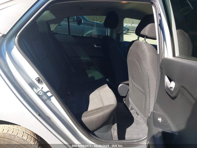 3KPA24AD2NE447421 KIA RIO LX