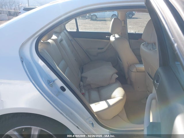 41682889 :رقم المزاد ، JH4CL96885C027215 vin ، 2005 Acura Tsx مزاد بيع