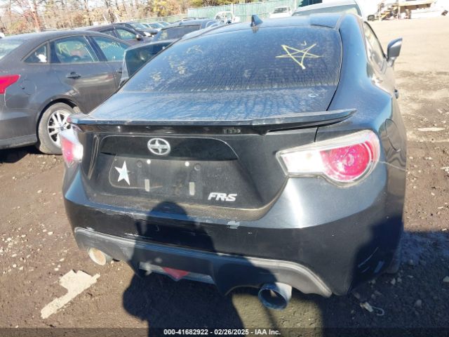 JF1ZNAA18F8708275 Scion FR-S