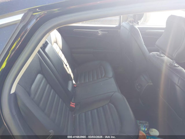 3FA6P0PU8JR152890 Ford Fusion Energi Se Luxury