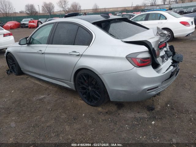 WBA8D9C55JA607605 BMW 330i Xdrive