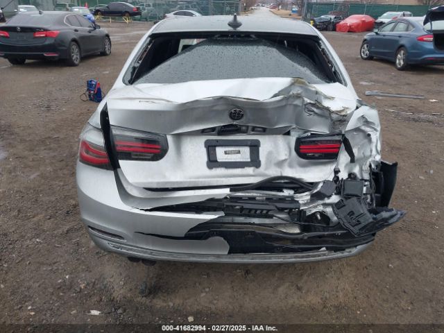 WBA8D9C55JA607605 BMW 330i Xdrive