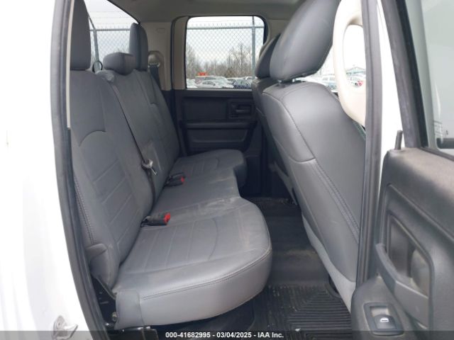 1C6RR7FG0LS109407 RAM 1500 Classic Tradesman  4x4 6'4 Box