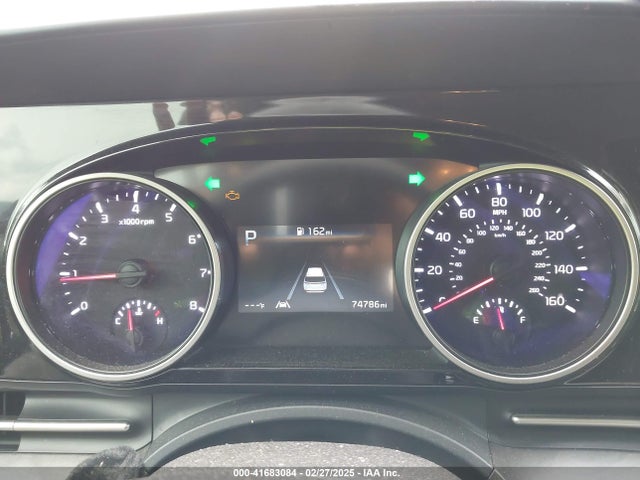 KNDNC5H36N6126232 KIA Carnival Mpv Ex