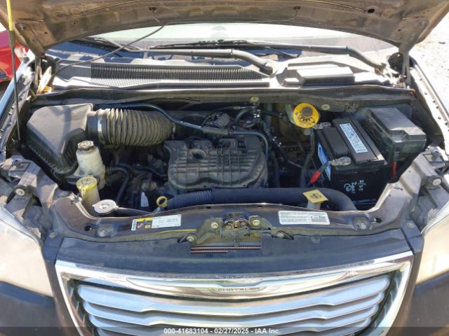 2014 CHRYSLER TOWN & COUNTRY 2C4RC1BG4ER242768 Photo 9