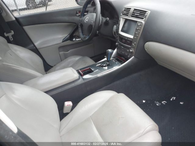 2007 LEXUS IS 350 JTHBE262672007093 Photo 4