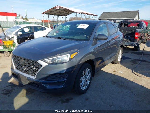 Hyundai TUCSON SE 2019 KM8J2CA42KU842735 Image 2