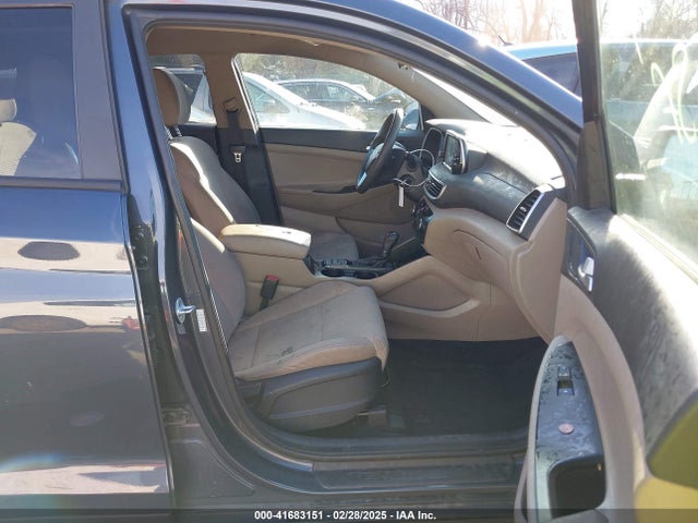 Hyundai TUCSON SE 2019 KM8J2CA42KU842735 Image 5